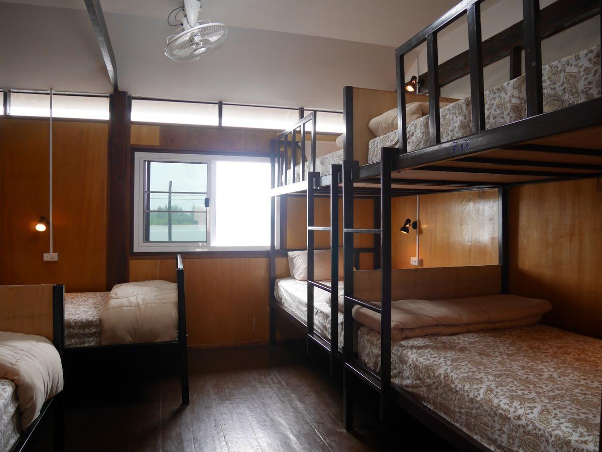 At Pier Hostel Lanta Ko Lanta Kültér fotó