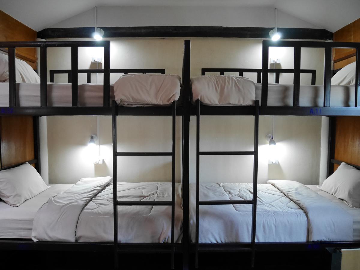 At Pier Hostel Lanta Ko Lanta Kültér fotó